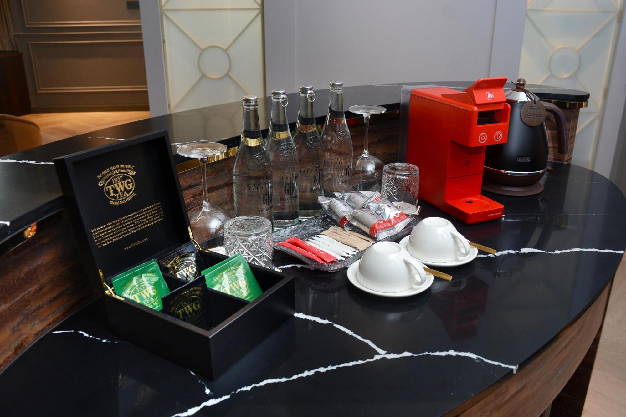 M峰会191行政套房酒店 乔治敦 外观 照片